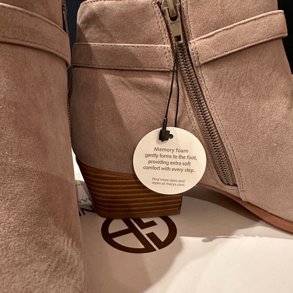 Giani Bernini booties - Picture 4 of 7